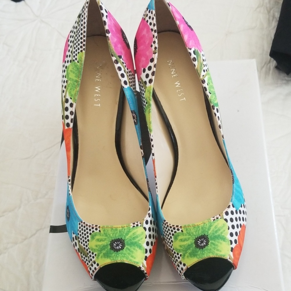 Nine West pumps size 8.5